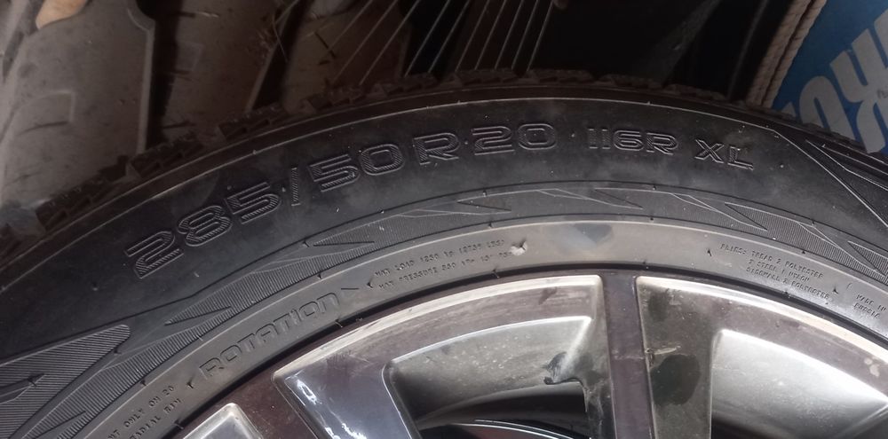 Nokian hakkapeliitta 285/50r20