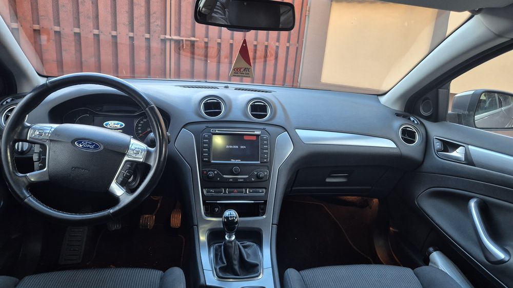 Ford Mondeo  2.0 TDCi