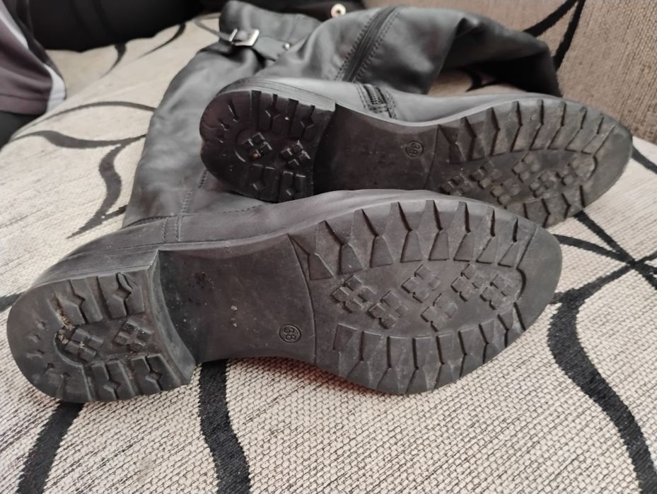 Дамски ботуши от кожа. Размер 38.