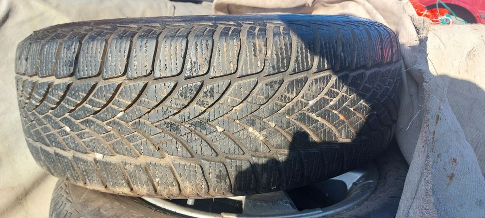 Диски с шинами Гудиер r16