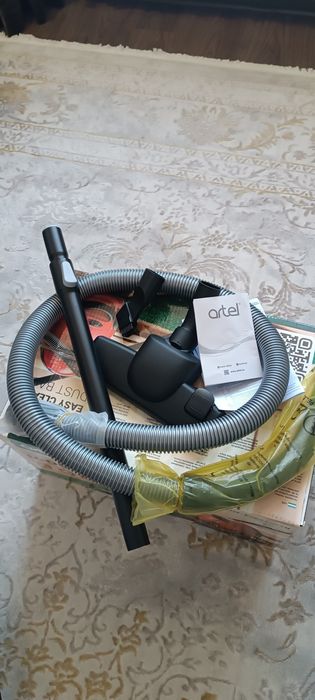 Пылесос (ARTEL).