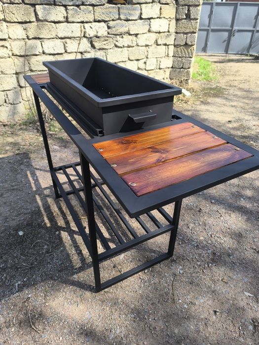 Мангал со столиком