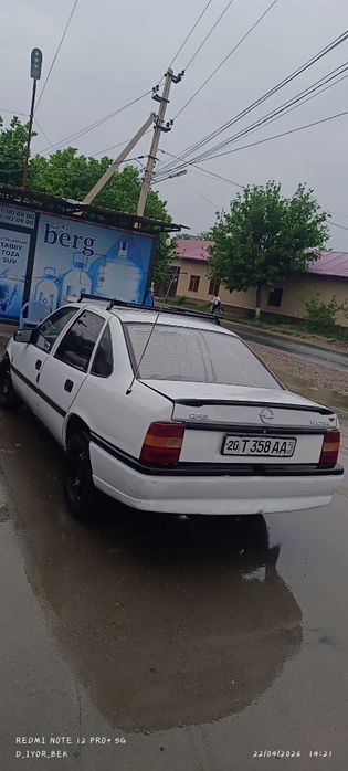 Opel vectra    a