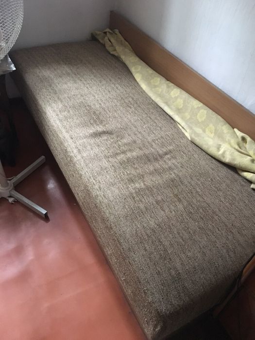 Стари мебели-гардероб , ъглови легла