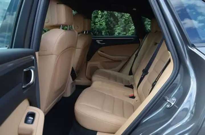 Dezmembrez Porsche Macan R4 TFSI 2.0 benzina turbo cod CYPA/bara Macan/Capota Macan/cutie Macan A5B03/far macan/