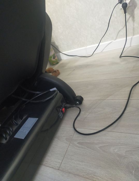 Массажное кресло