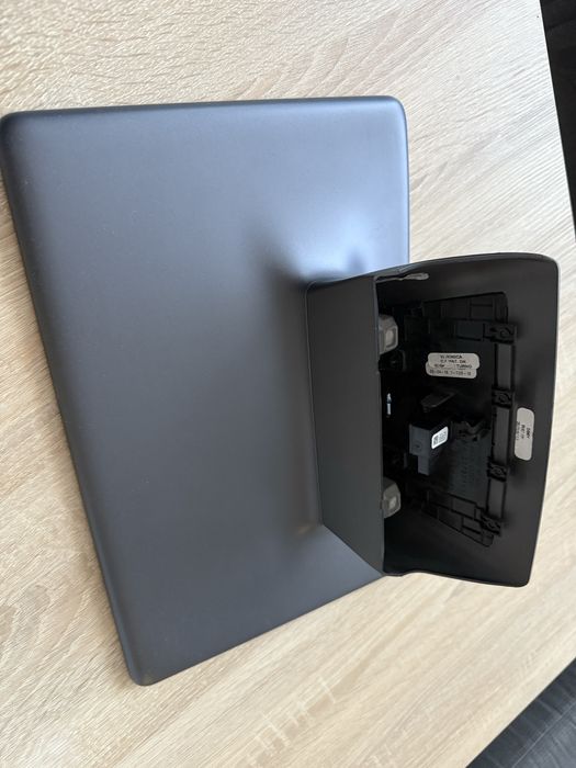 Display Navigatie Ecran Tesla 1089543-00-G model 3 y mic defect