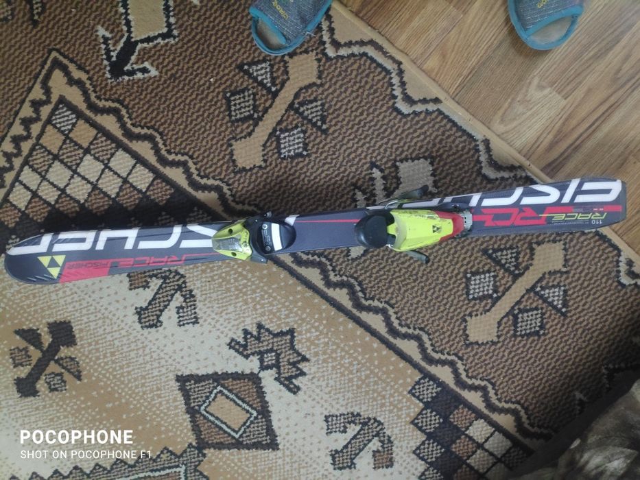 Продам лыжи комплект