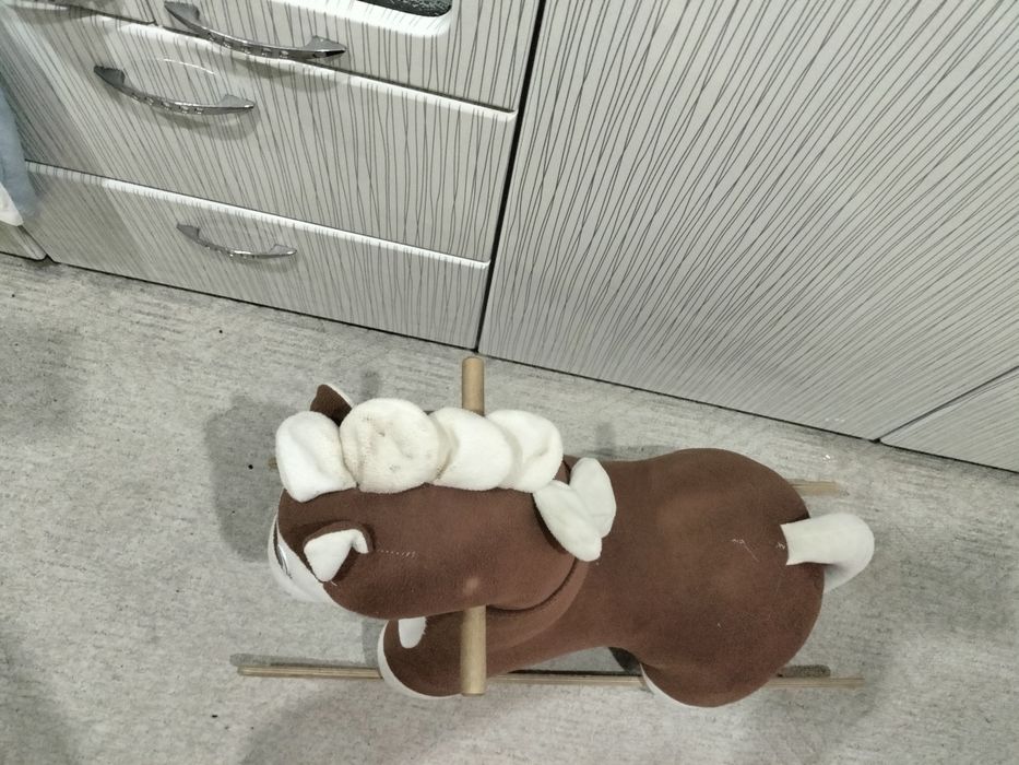 Продам лошадку - качеля.