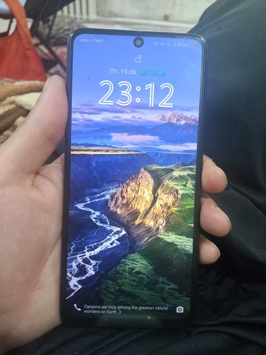 Продам vivo v27e