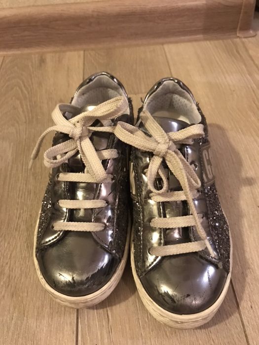 Продам кроссовки Bikkembergs