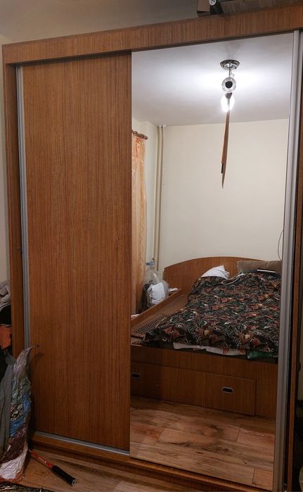 Vand pat , dulap si comoda