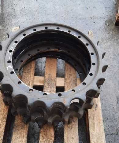 Звездочка для экскаватора