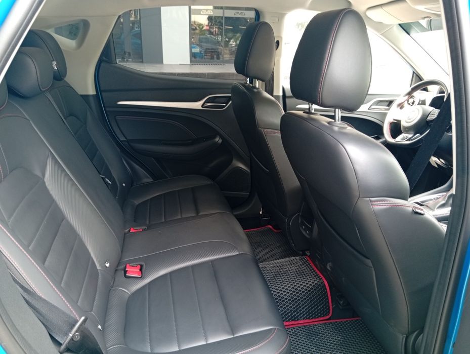 MG ZS

Narxi: 15 500 $

MG ZS krossover sotiladi. Avtomobil holati jud