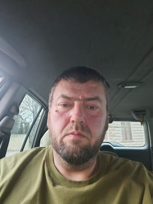 Plintă decorativă, piatră, montaj, finisaje