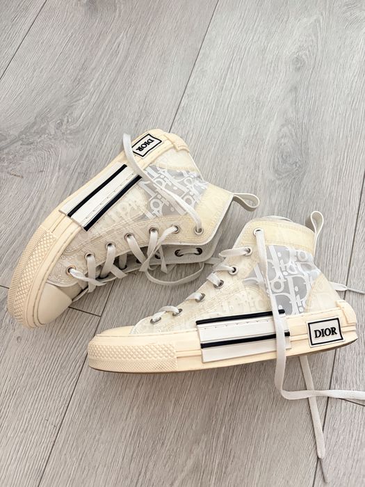 Adidasi tenisi marime 36