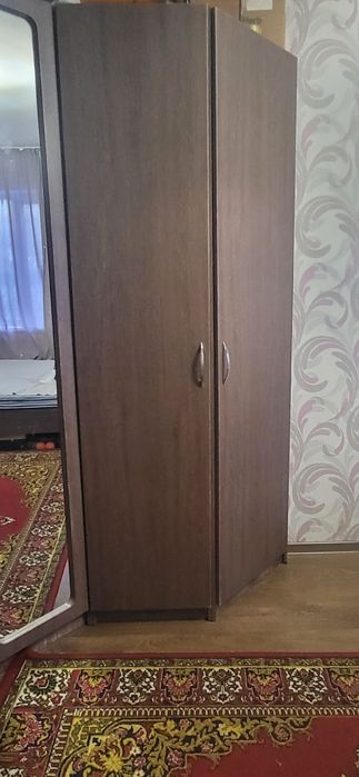 Продаются шкаф и кровать