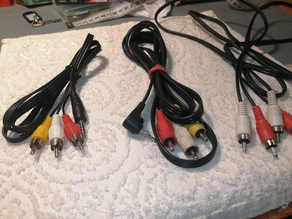 Аудио- видео- шнуры