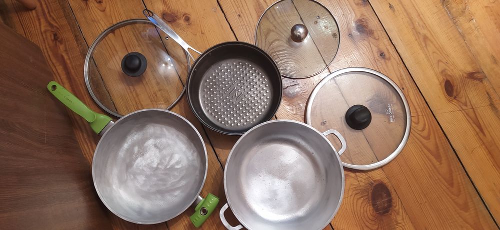 Продам сковороды и казан.