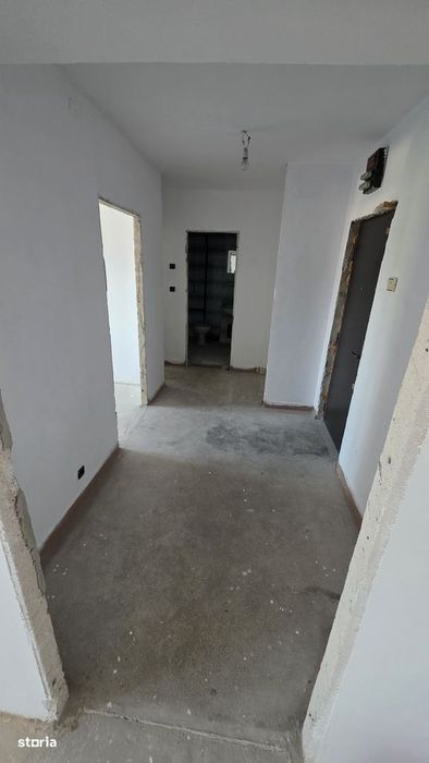 Vand ap cu 2 camere str. Bucuresti