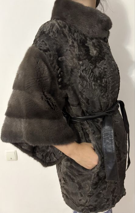 Шуба каракульча с норкой