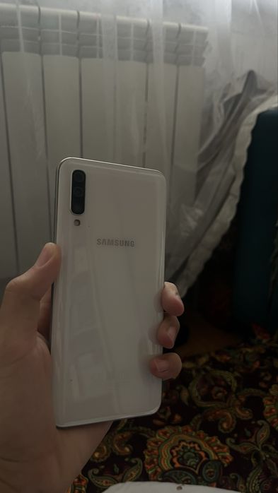 Самсунг а50 128гб
