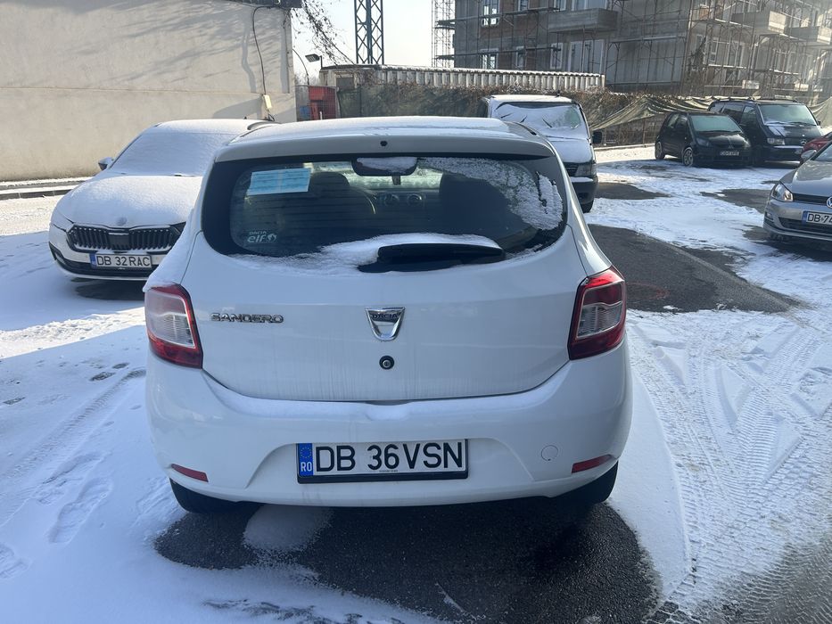 Doua Dacia Sandero