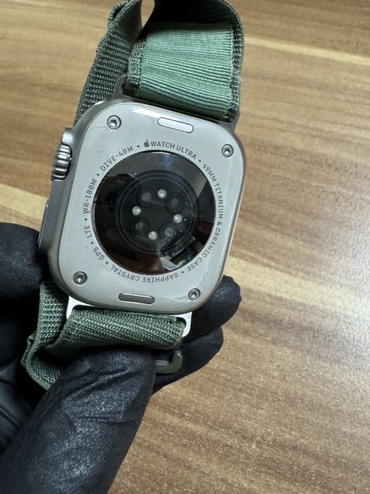 Apple Watch Ultra 1 original / defect / nu se poate conecta |