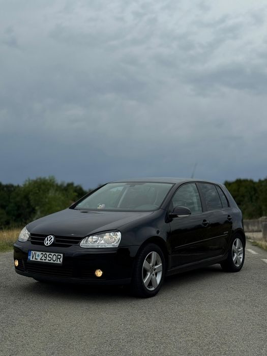 Vând golf 5 1.4 benzina