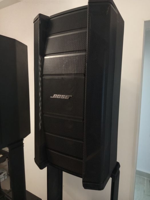 Bose F1 line array