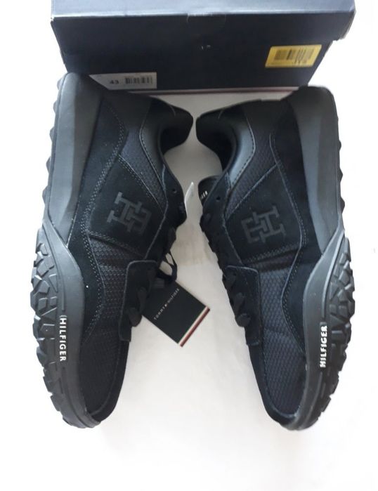 Tommy Hilfiger nr 43 originali