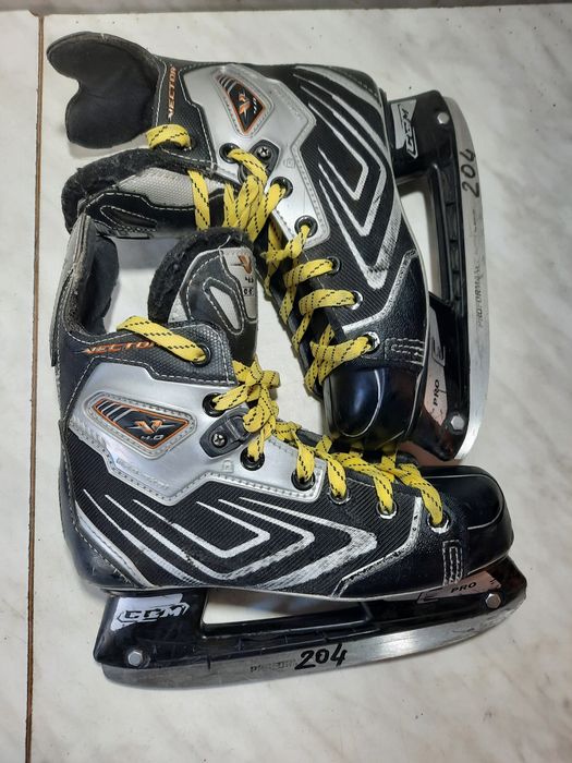 Patine hochei hochey 204 CCM Vector 4.0 marime 34  (21,7 cm)