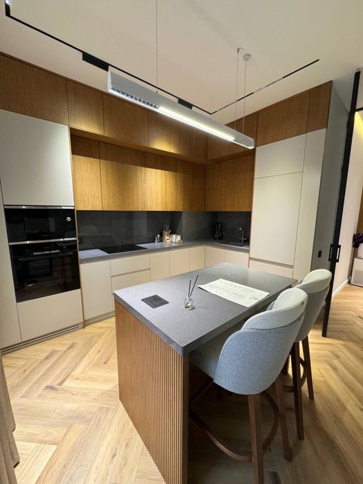 Жк Nrg oybek! Сдается 3х-ком квартира! В элит комплексе!