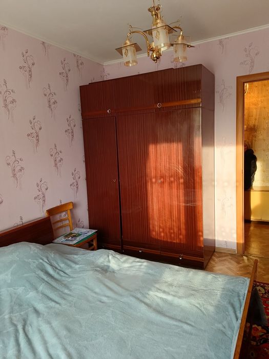 Сдам 2х ком маг Янтарь.