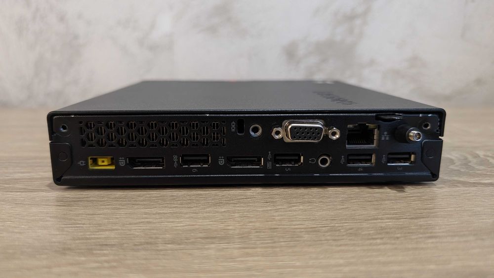 Mini PC Lenovo ThinkCentre M715q Tiny