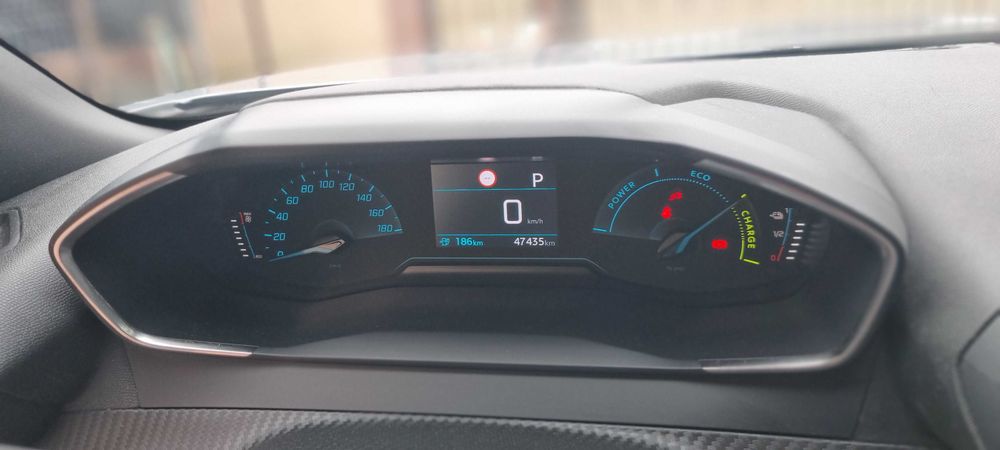 Peugeot 2008 FULL ELECTRIC