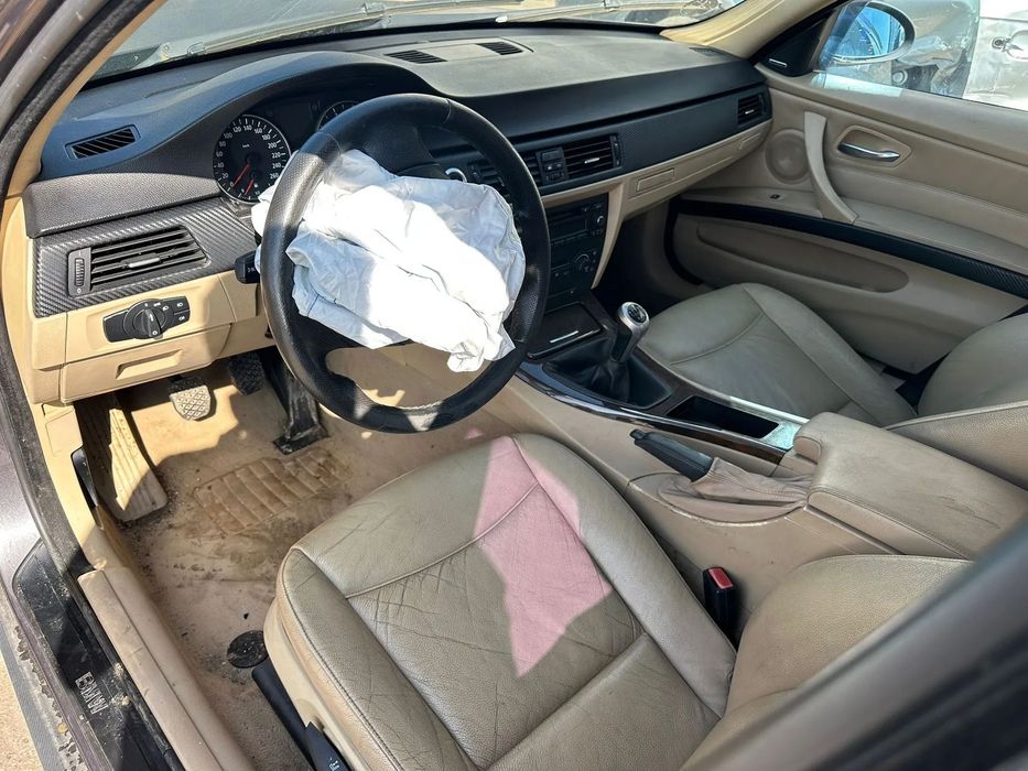 Dezmembrari BMW 320i N46 / E90