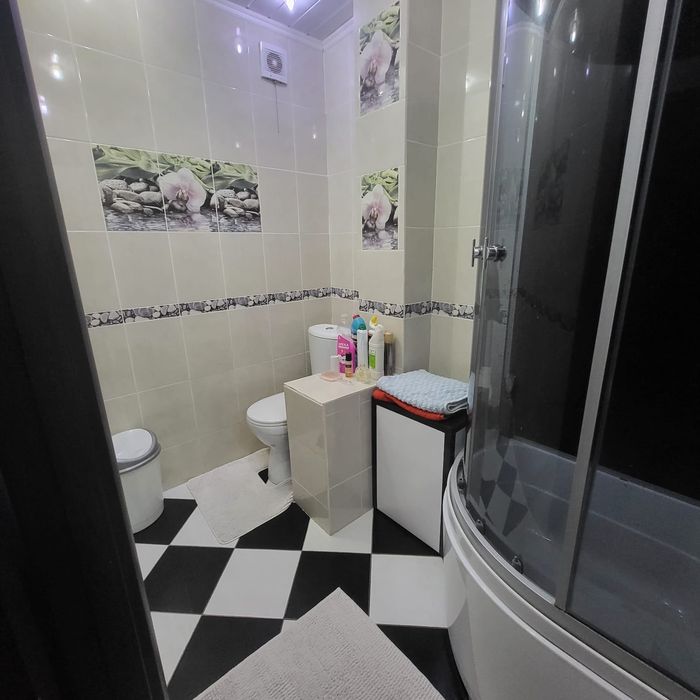 Продам квартиру 3х комнатную