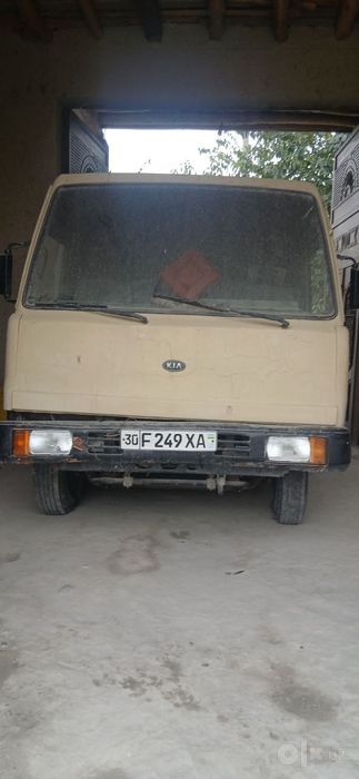 Киа мошина сотилади