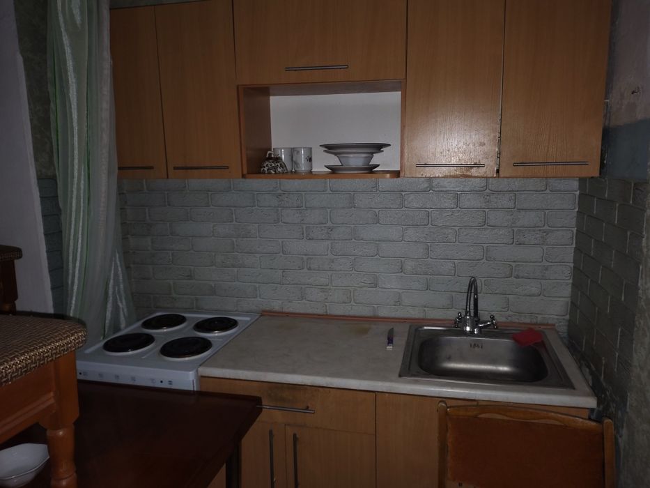 Продам квартиру 1,5.  В общежитии