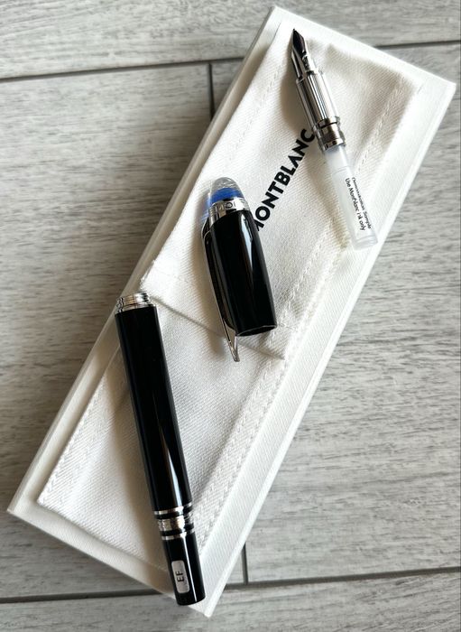 Stilou Montblanc StarWalker – Nou, Simbolul Puterii și Eleganței!