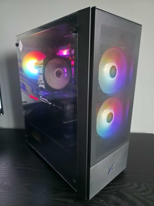 Компютърна конфигурация - i7-5820K / 32GB DDR4 RAM / RX5700XT 8GB GDDR6 GPU / 512 M.2 SSD / 550W 80+ Gold