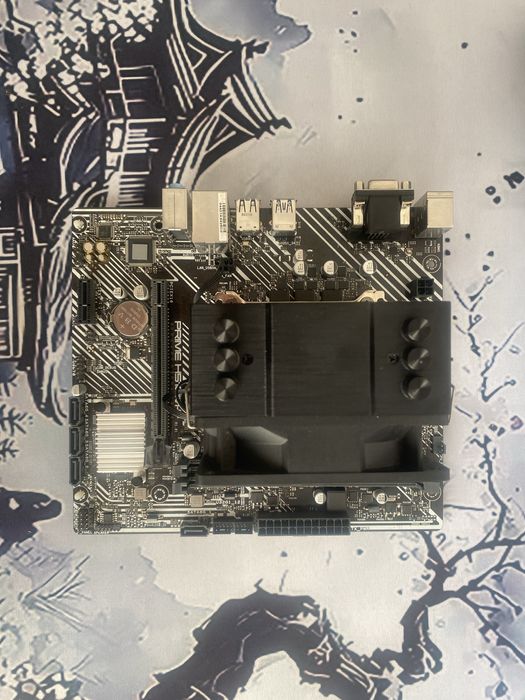 Материнская плата с процессором i5 10 400F