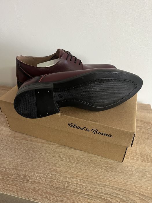 Pantofi din piele naturala pt. barbati