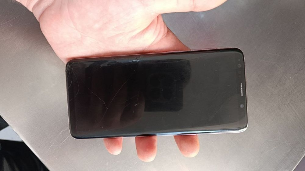 samsung s9 4/ 64 srochni arzon narxda