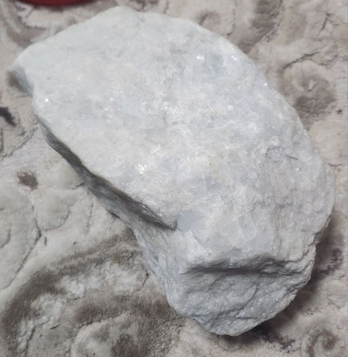 Vând cristal selenită brută 4.5 KG