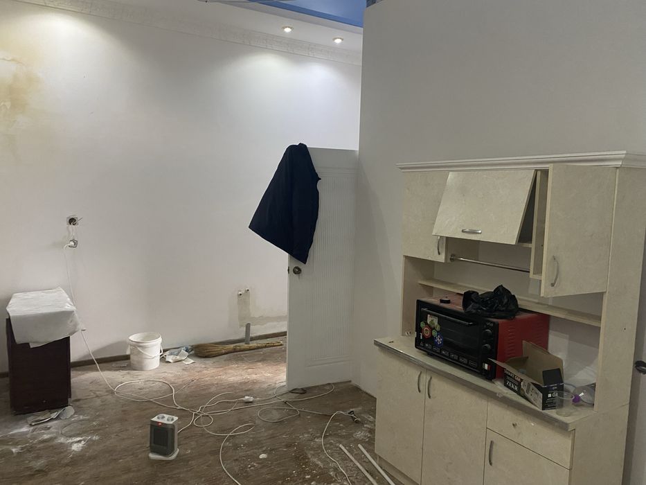 3 xonali kvartira raysentir bozor yonida Narxi kelishamiz