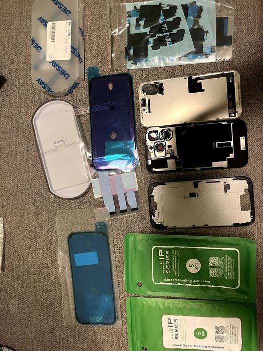 iPhone 16 Pro еSim на части с екстри