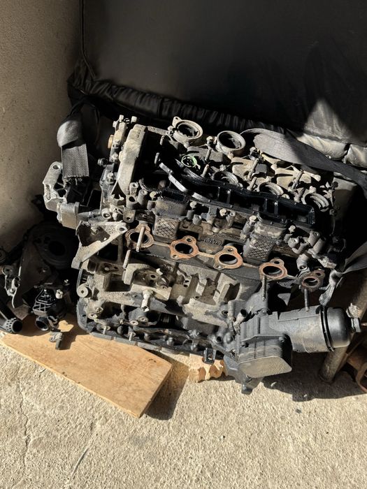 Двигател за Ford fiesta 1,6 НА ЧАСТИ ИЛИ ЦЯЛ