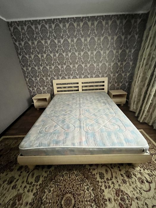 Спальный гарнитур б/у